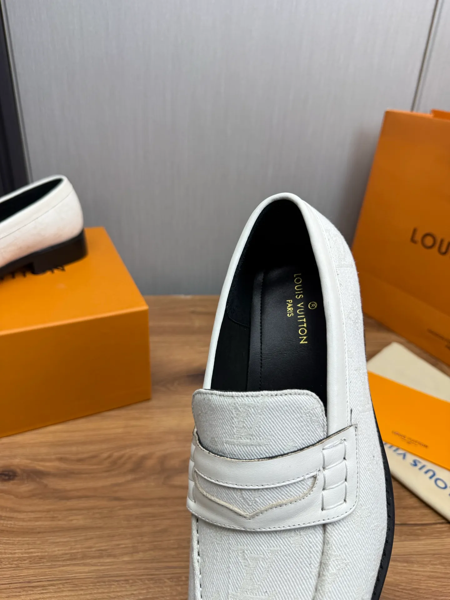 Factory 720💰 LV. Men's business casual leather shoes, all made of imported original brand leather, just to create a more comfortable wearing experience, original non-slip and wear-resistant outsole ✔️16-45 (38.45 non-refundable)